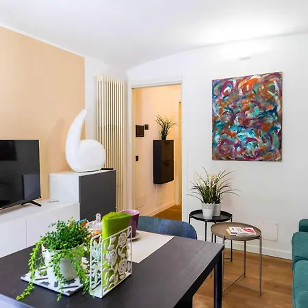 Relax - Casa A 2 Passi Dal Centro Con Free Parking E Wifi * Reggio Emilia